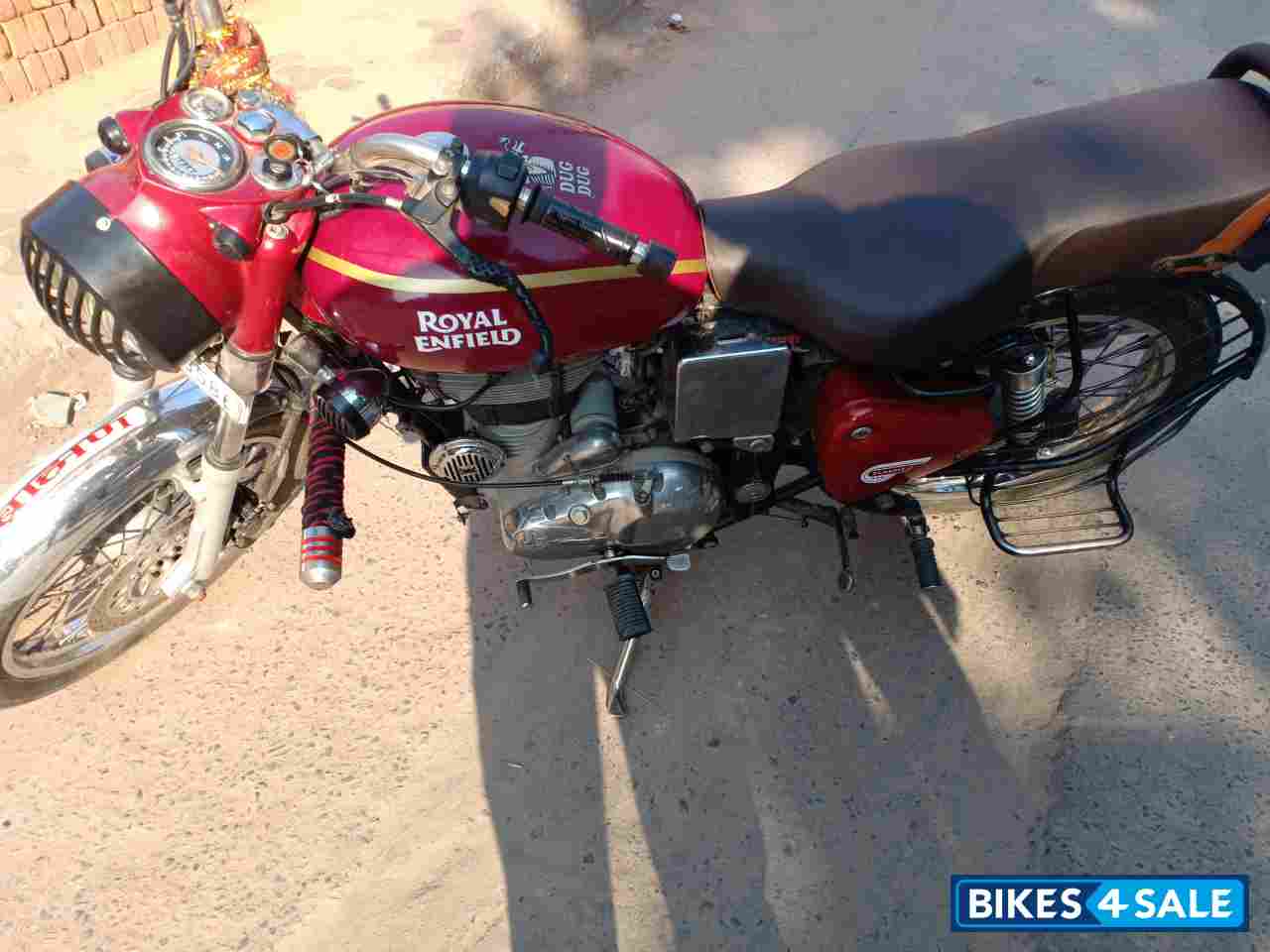 Maroon Royal Enfield Bullet Electra
