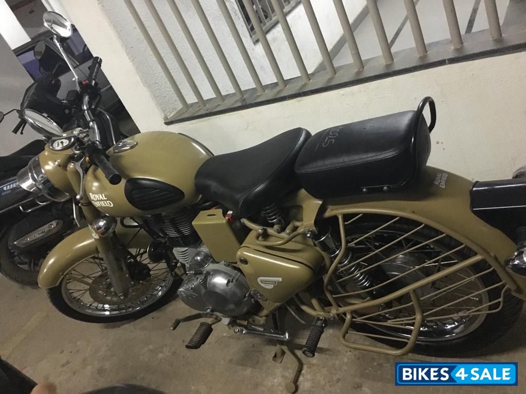 Desertstorm Royal Enfield Classic Desert Storm