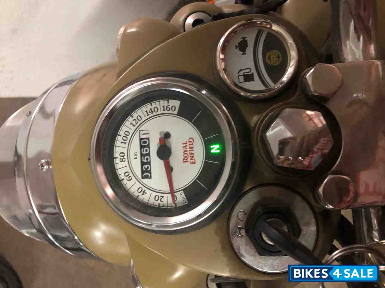 Desertstorm Royal Enfield Classic Desert Storm