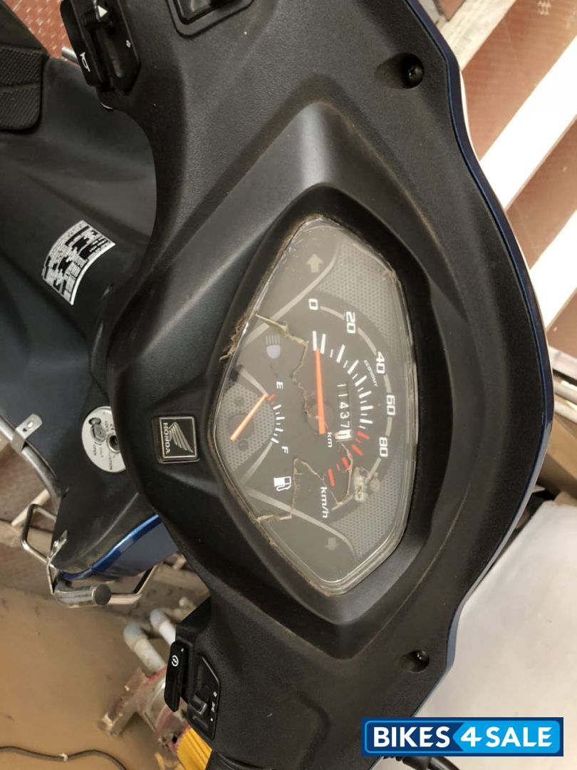 Blue Honda Activa 3G