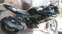 Black Yamaha YZF R15 V2