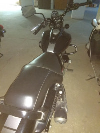 Bajaj Avenger Street 220