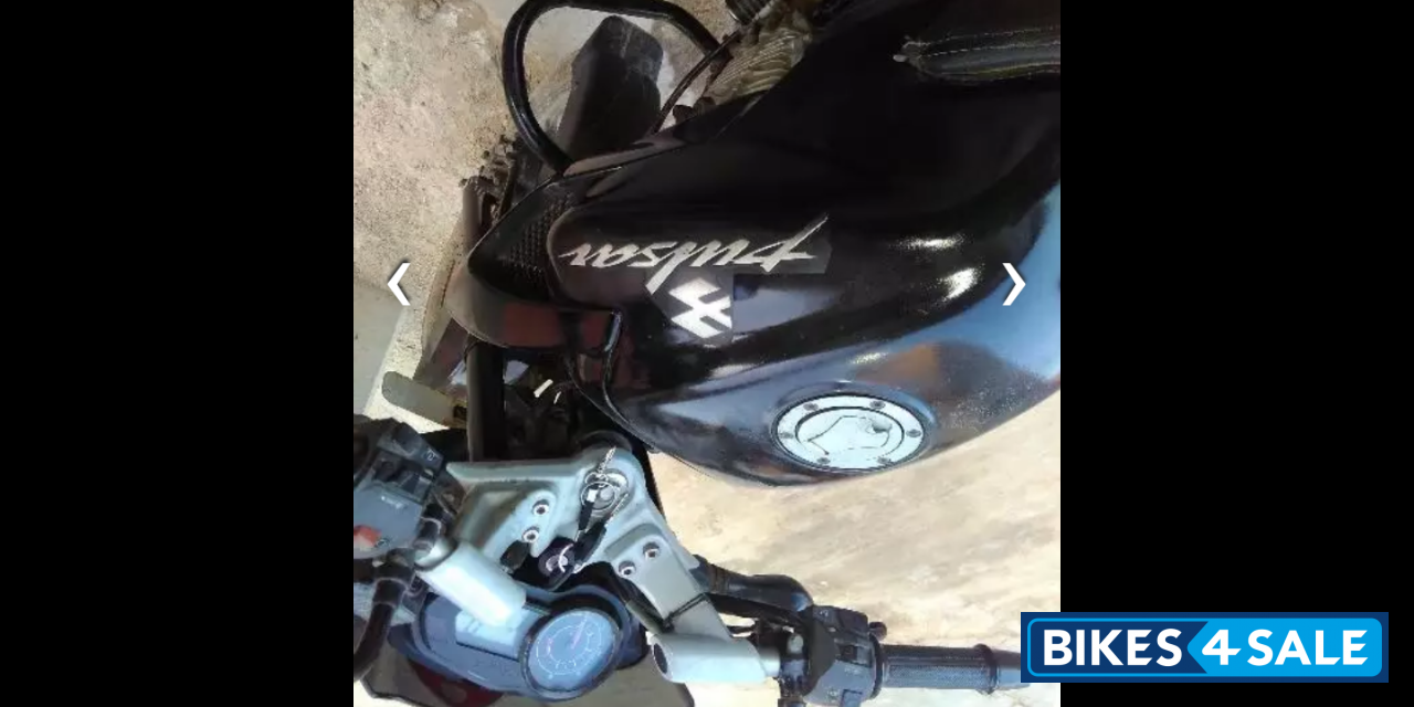 Black Bajaj Pulsar 135LS