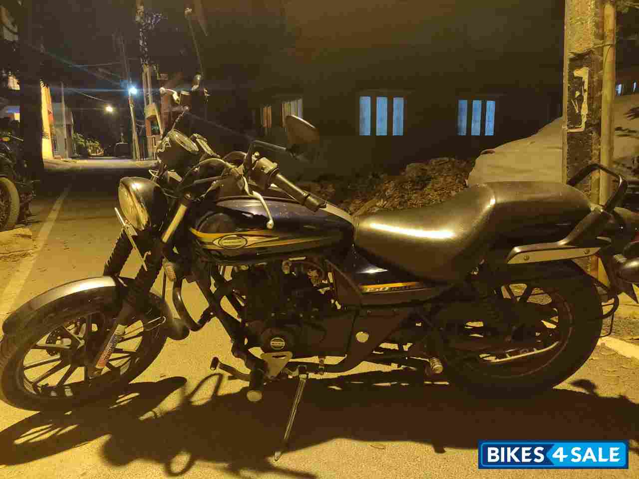 Bajaj Avenger Street 150