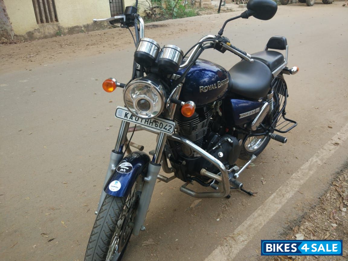 Marine Blue Royal Enfield Thunderbird 350