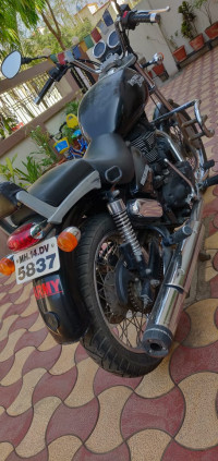 Royal Enfield Thunderbird 350