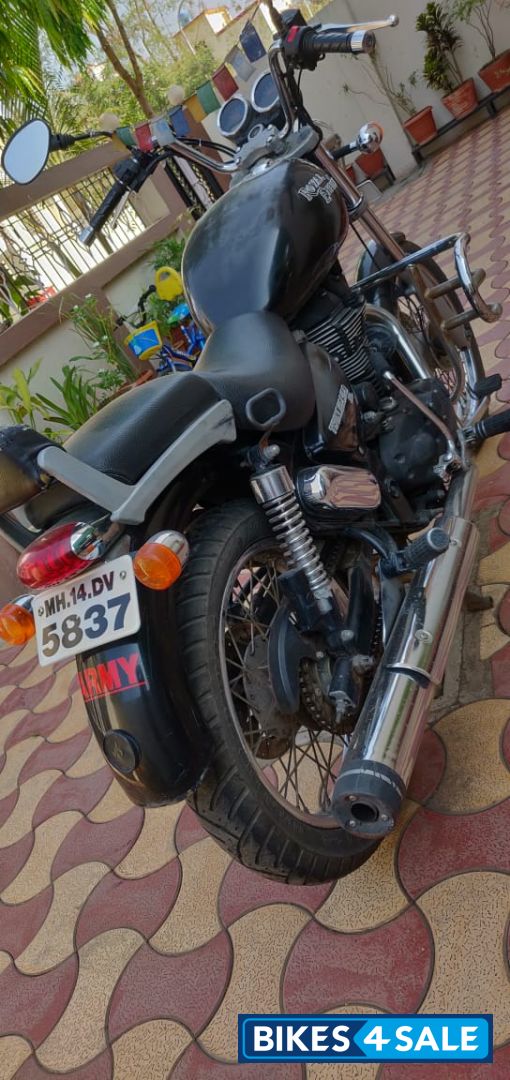 Royal Enfield Thunderbird 350 Royal Enfield Thunderbird 350