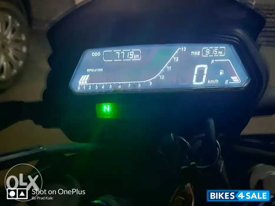 Bajaj Dominar 400 Disc Bajaj Dominar 400 Disc