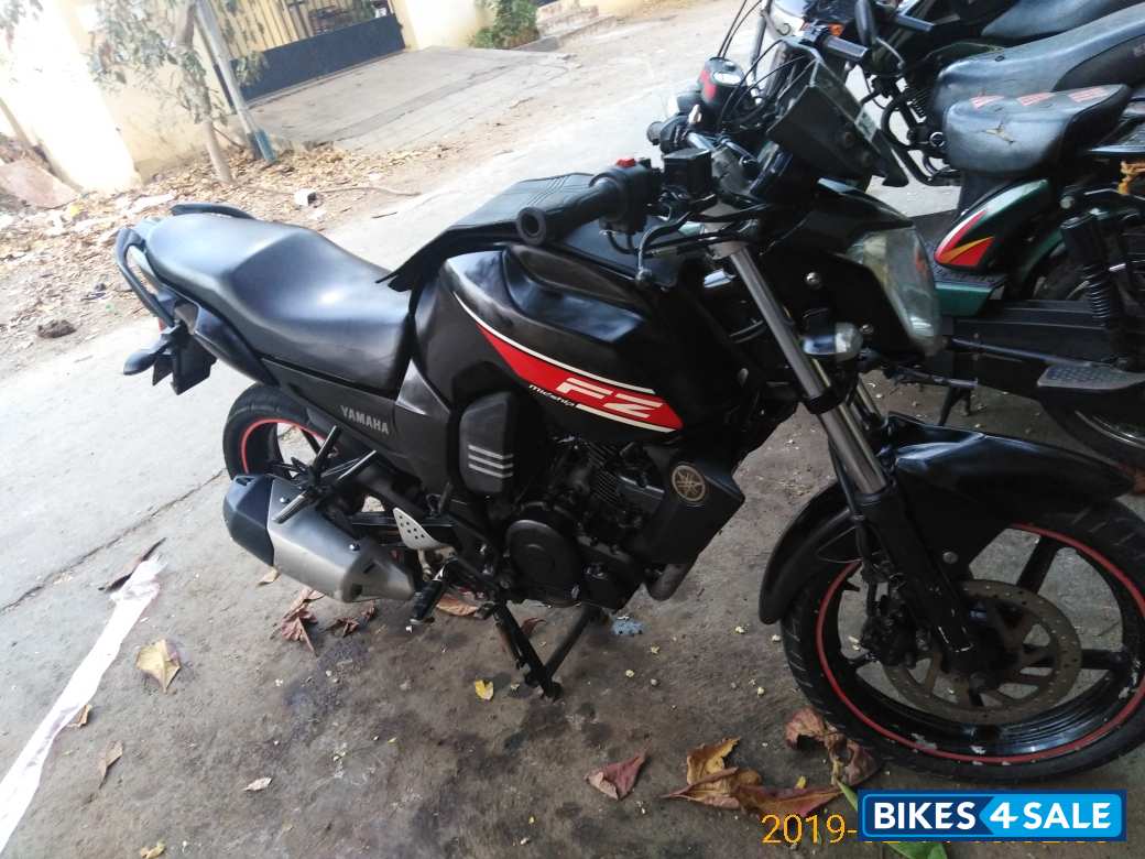 Yamaha FZ1