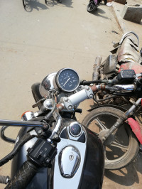 Bajaj Avenger 220 DTS-i 2013 Model