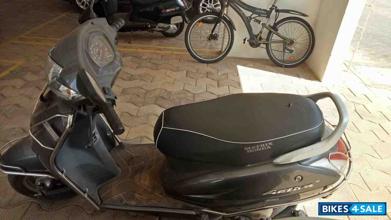 Dark Grey Honda Activa 3G Dark Grey Honda Activa 3G