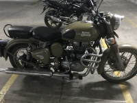 Desert Stroam Royal Enfield Classic Desert Storm