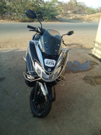 Suzuki Burgman Street