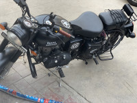 Royal Enfield Classic Stealth Black 2018 Model