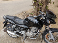 Black Bajaj Pulsar 150 Classic