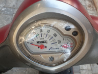 Matt Red Yamaha Fascino