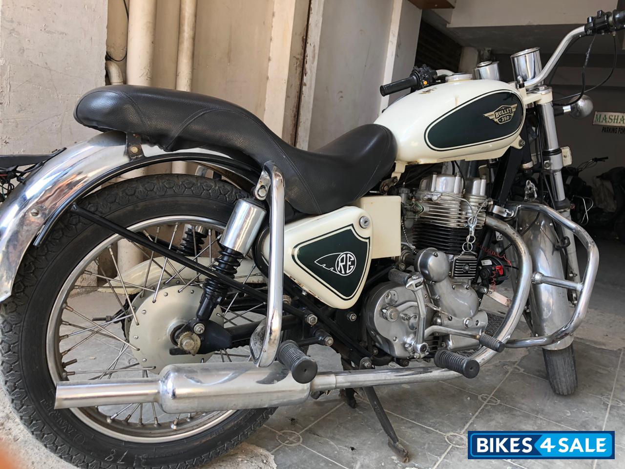 Royal Enfield Bullet Standard 350 Royal Enfield Bullet Standard 350