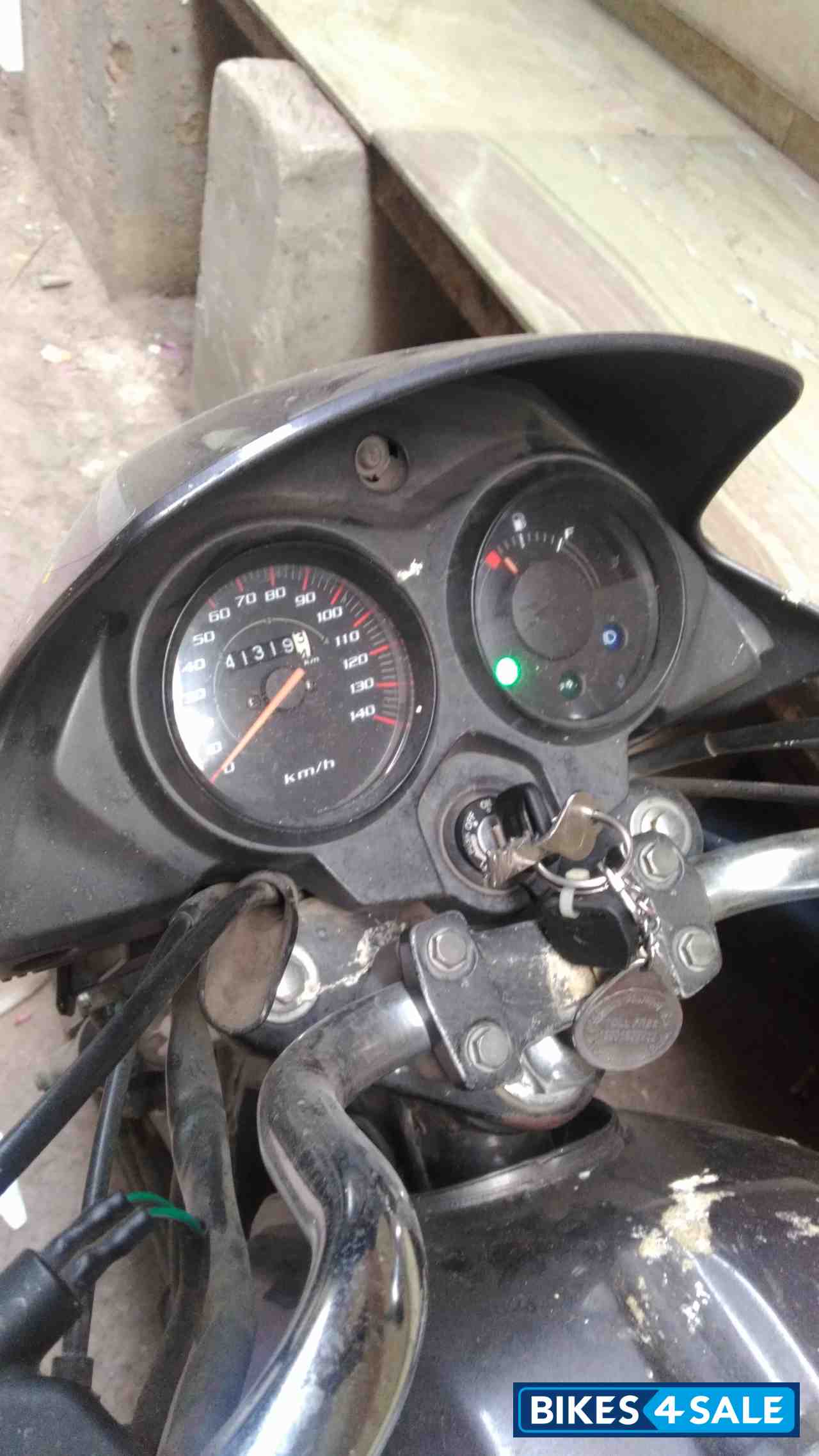 Metalic Grey Honda Shine