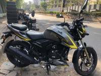 TVS Apache RTR 200 4V Race Edition 2.0