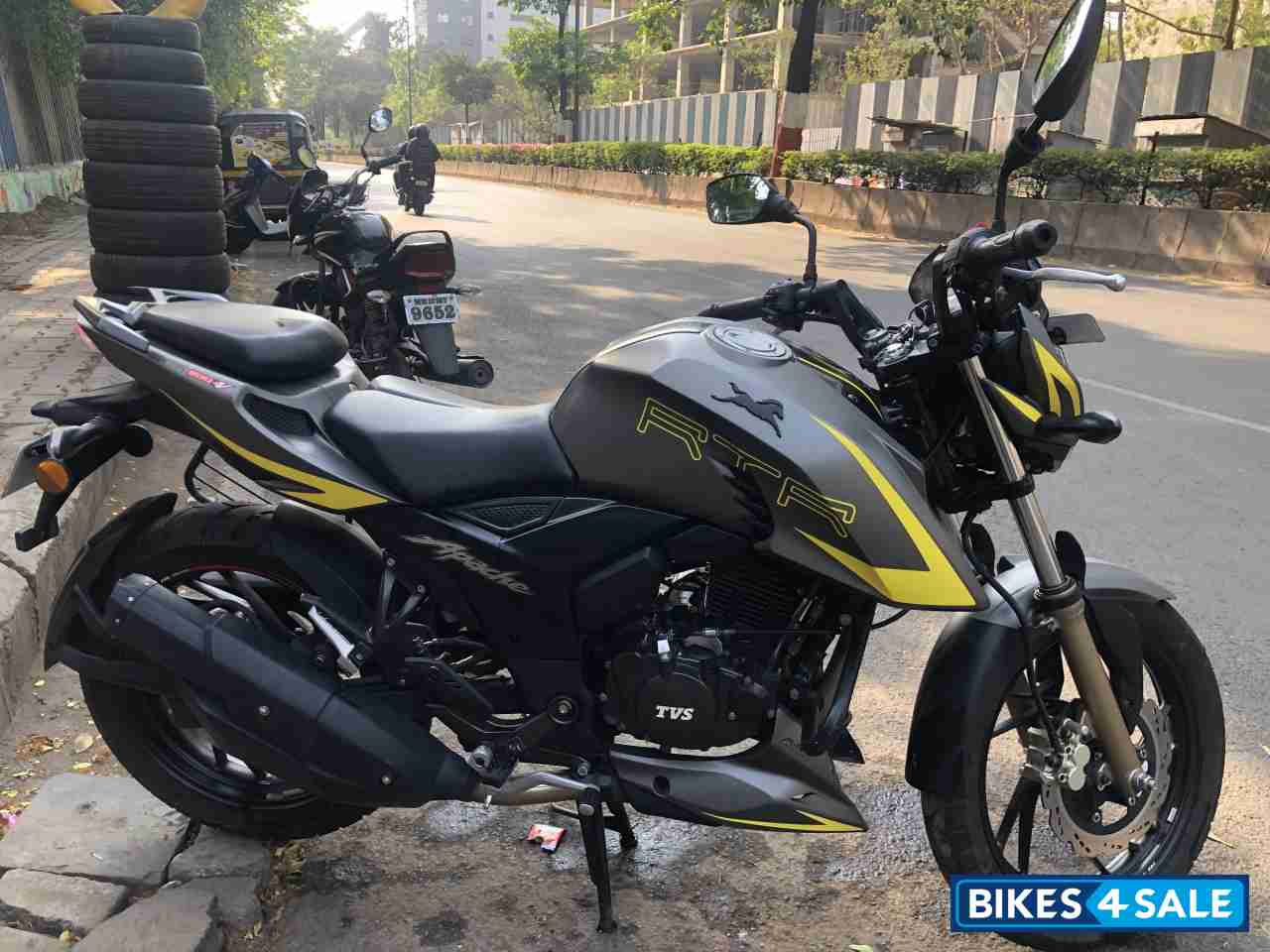 Used 2018 Model Tvs Apache Rtr 200 4v Race Edition 2 0 For Sale In