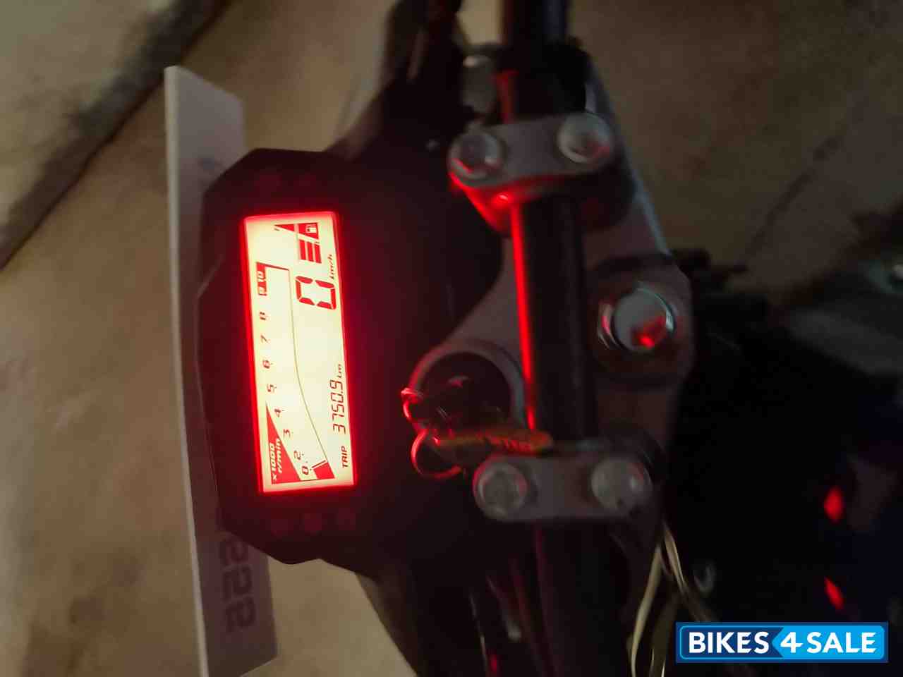 Black Yamaha FZ FI V2