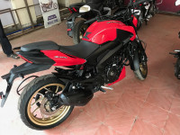 Bajaj Dominar 400 Disc 2018 Model