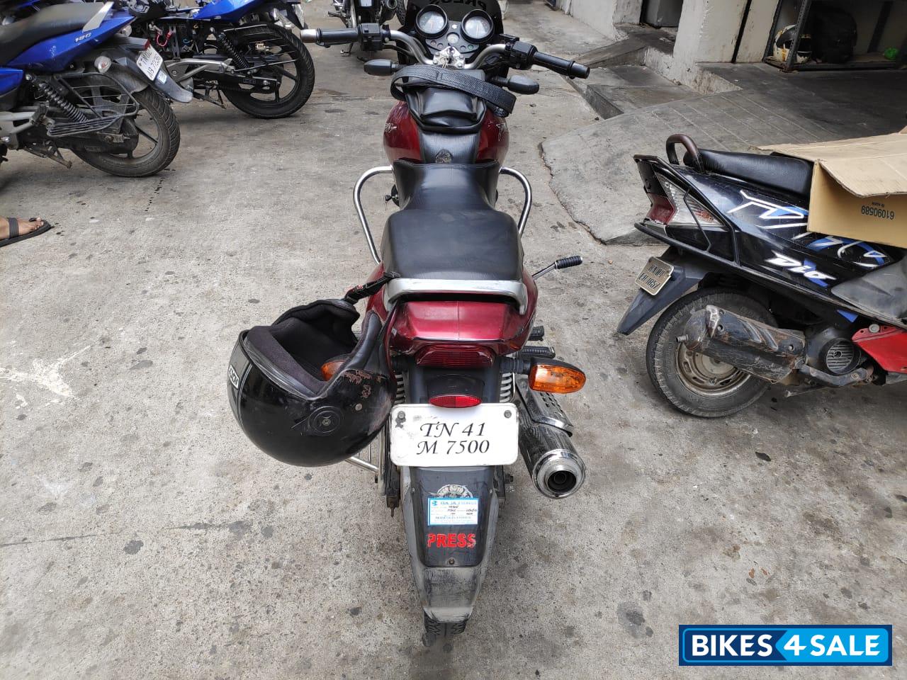 Red Bajaj Pulsar 150 DTSi