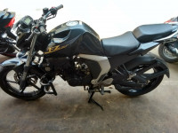 Black Yamaha FZ1