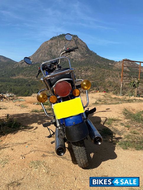 Regal Blue Yamaha RD 350 Regal Blue Yamaha RD 350