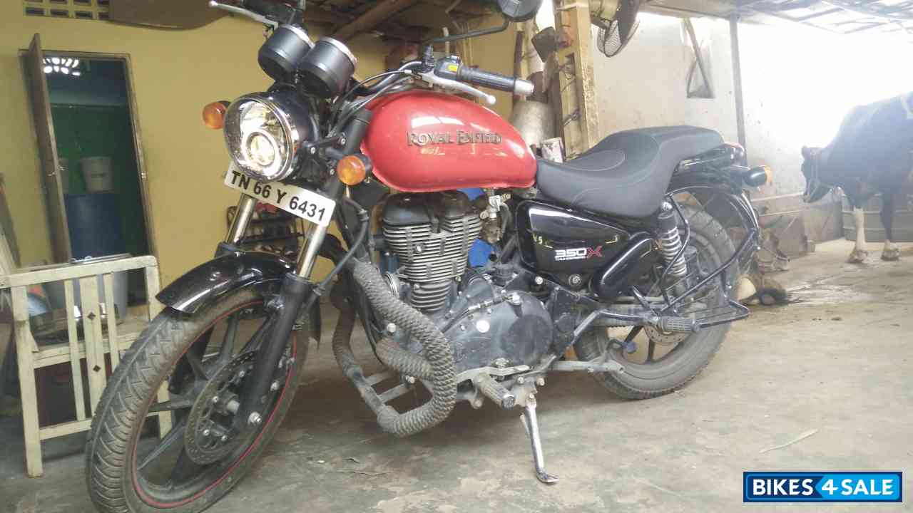 Red Royal Enfield Thunderbird X 350