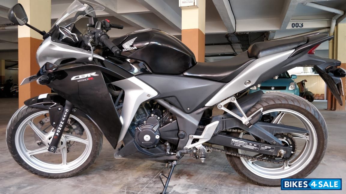 Honda CBR 250R