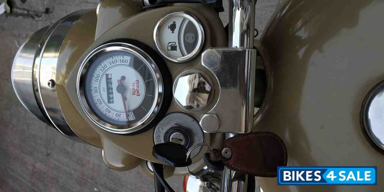 Desert Royal Enfield Classic Desert Storm