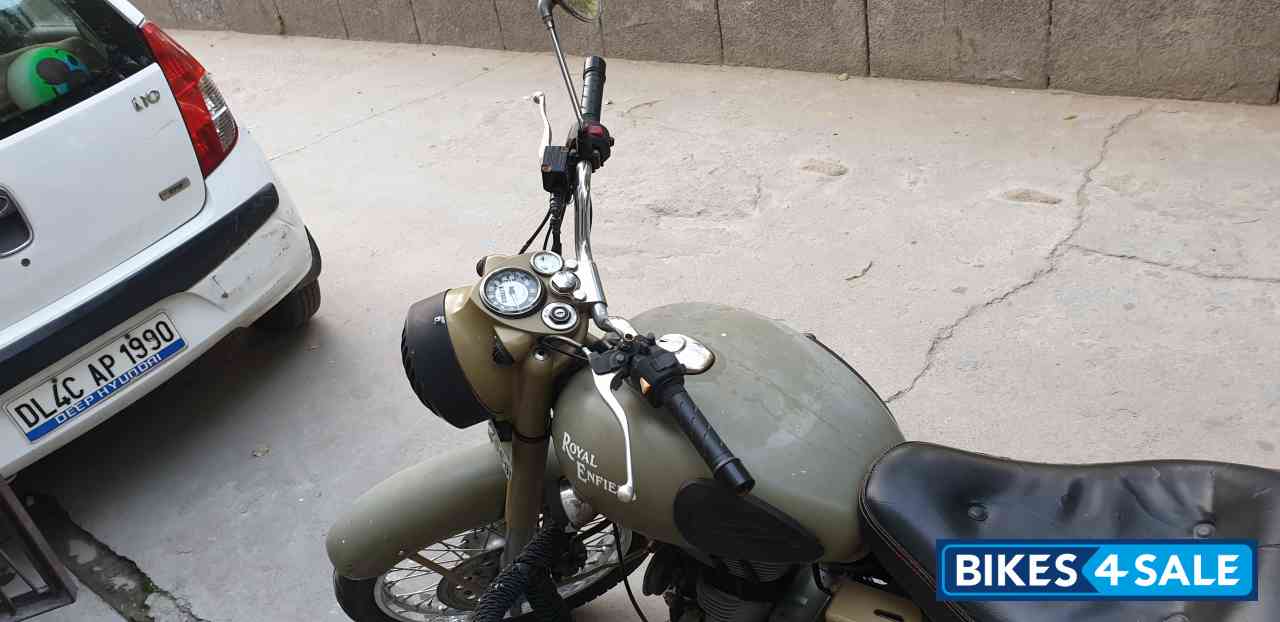 Desert Storm Royal Enfield Classic Desert Storm
