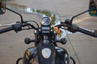 Black Bajaj Avenger Street 220