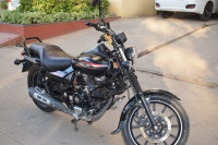 Black Bajaj Avenger Street 220