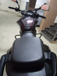 Ewiligst Plam Bajaj Dominar ABS