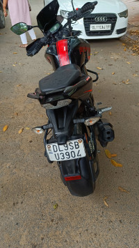 Blue Bajaj Discover 125