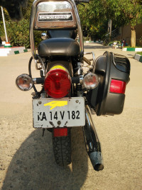 Magic Black Royal Enfield Thunderbird 350