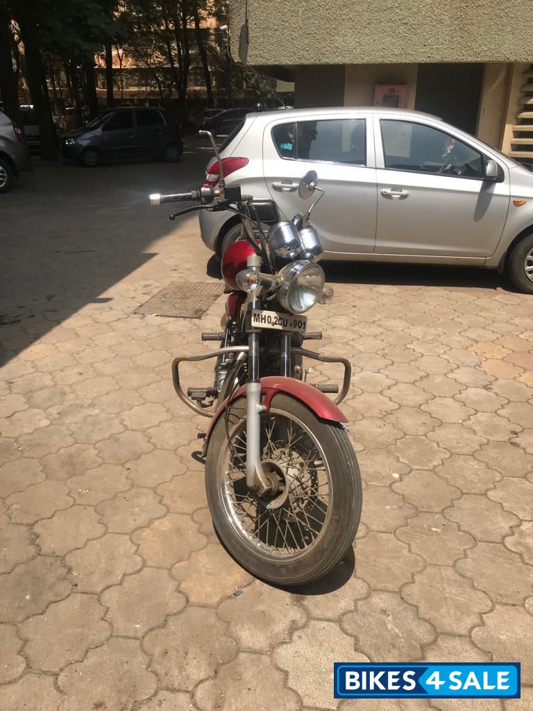 Red Royal Enfield Thunderbird TwinSpark 350 Red Royal Enfield Thunderbird TwinSpark 350