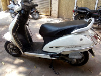 White Honda Activa
