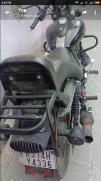 Bajaj Avenger Street 220