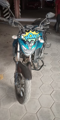 Yamaha FZ25