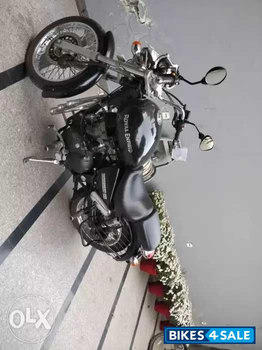 Matt Black Royal Enfield Thunderbird 500