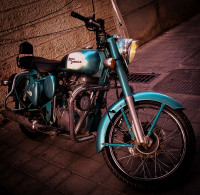 Royal Enfield Classic 500