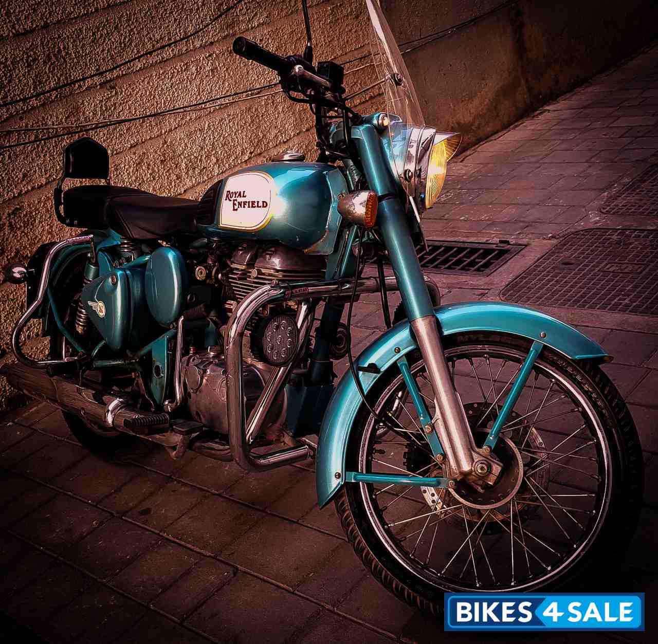 Royal Enfield Classic 500