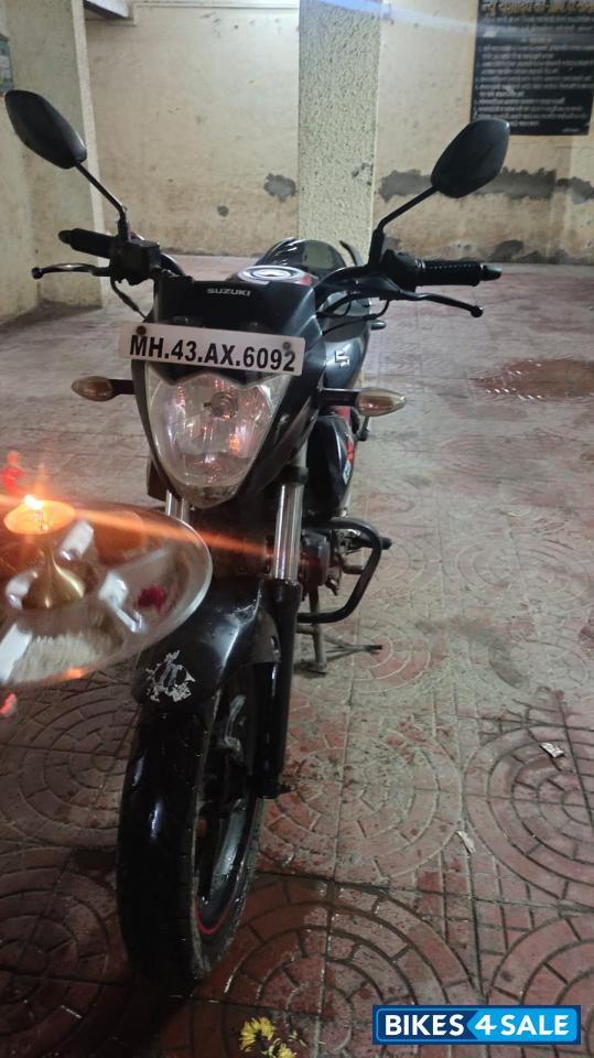 Red& Black Suzuki Gixxer 150