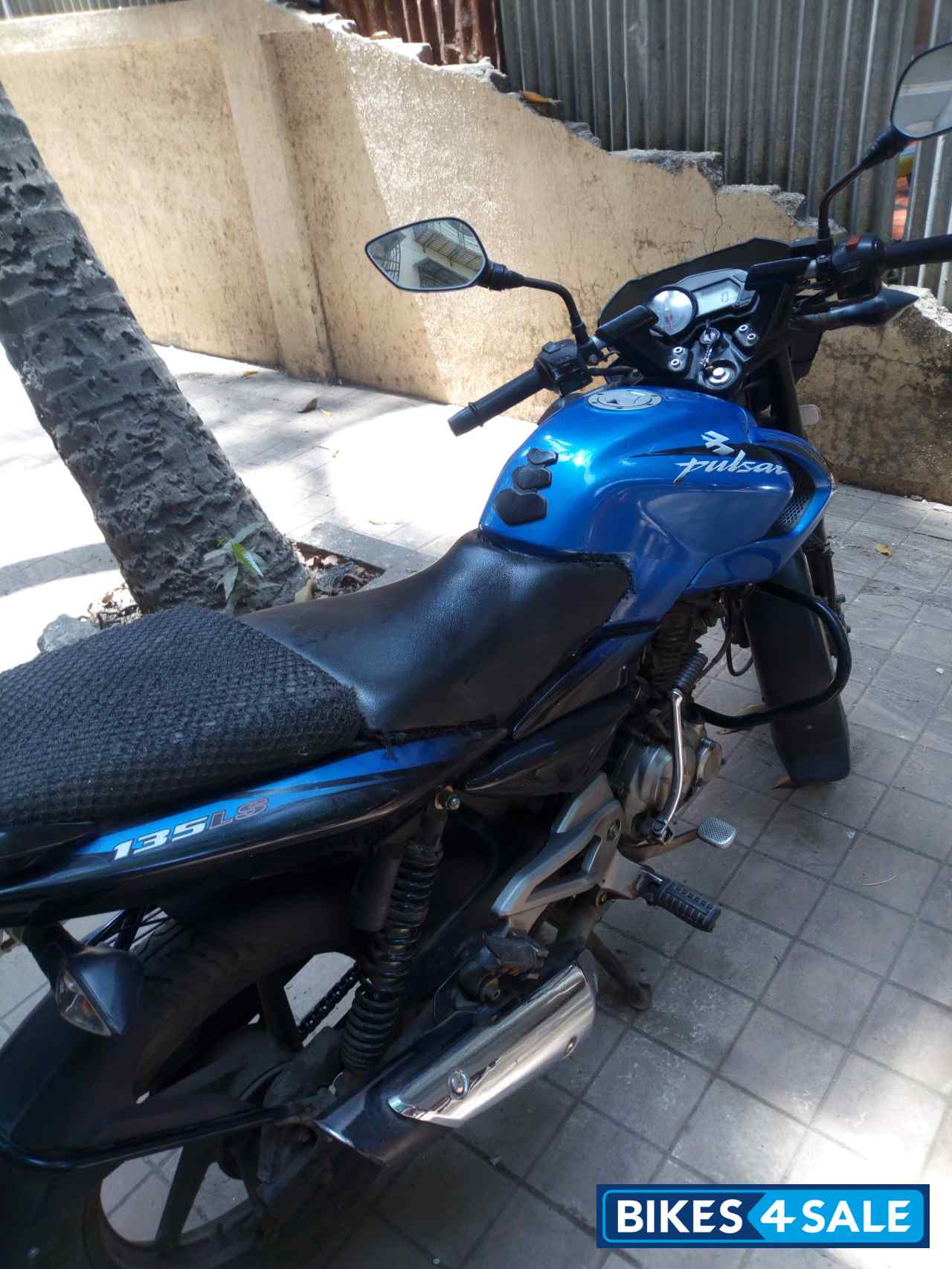 Bajaj Pulsar 135LS