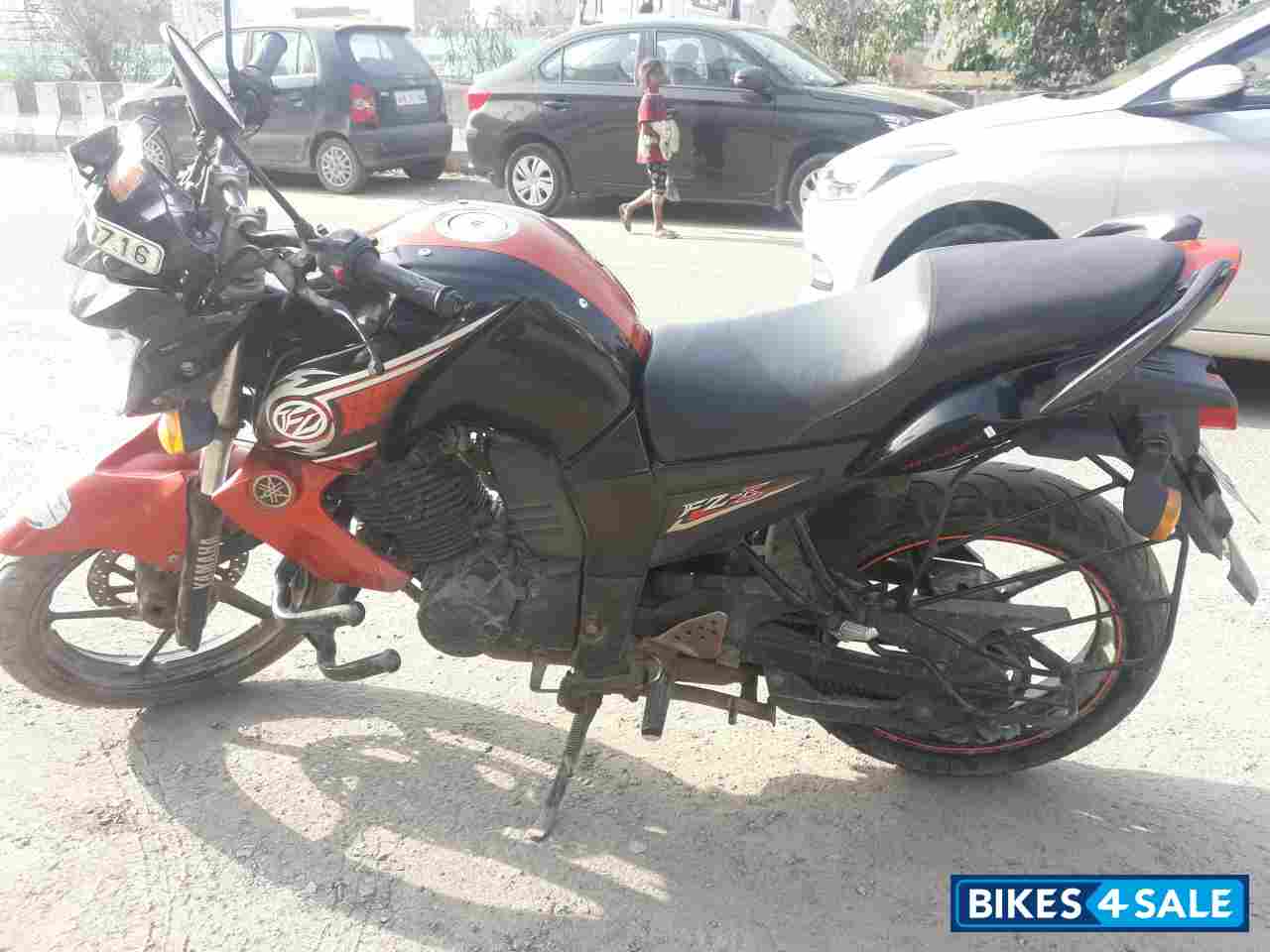 Black-orange Yamaha FZ