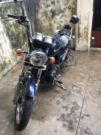 Blue Royal Enfield Thunderbird 500