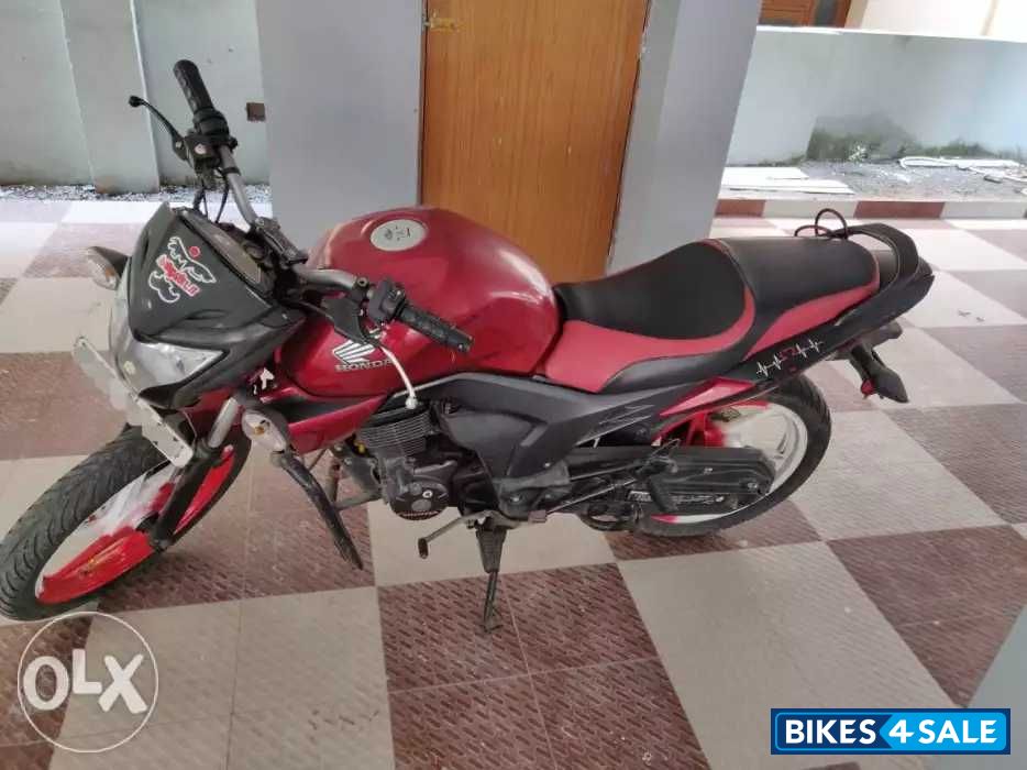 Red Honda CB Trigger